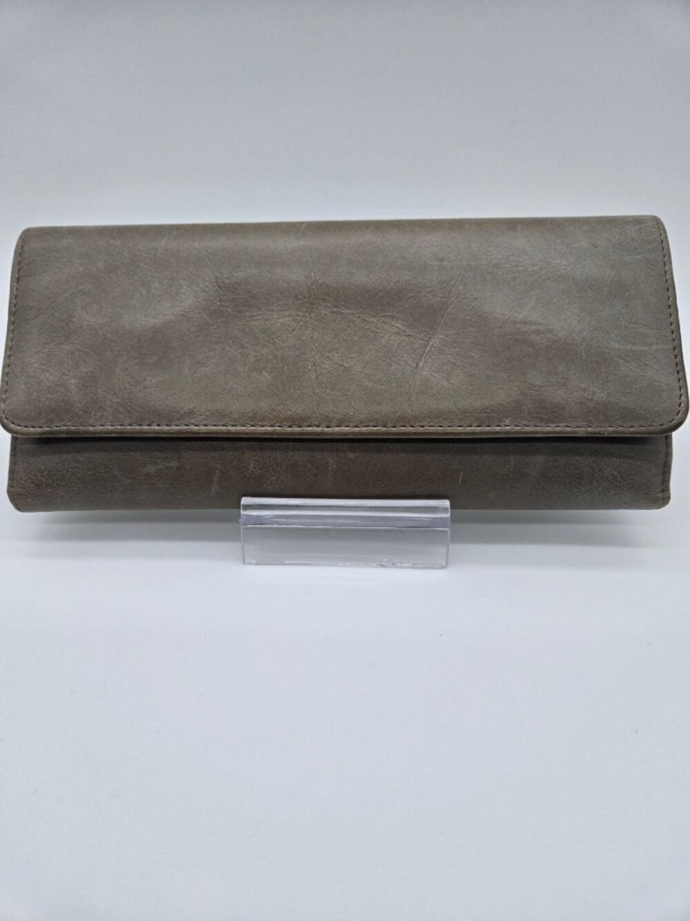 HOBO International Sadie Gray Taupe Leather Trifold Wallet Clutch Organizer